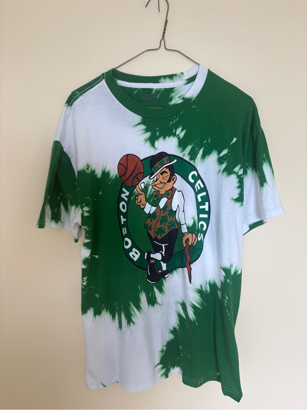 Hollister Green & White Tie-Dye Boston Celtics Graphic Tee Size M